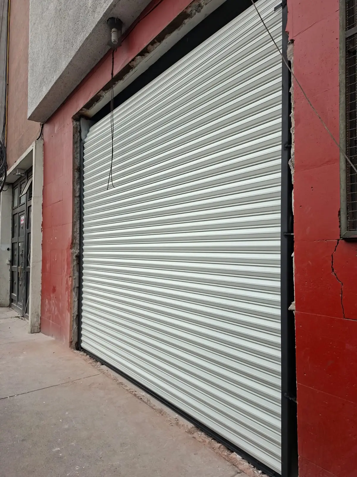 Cortinas para locales comerciales